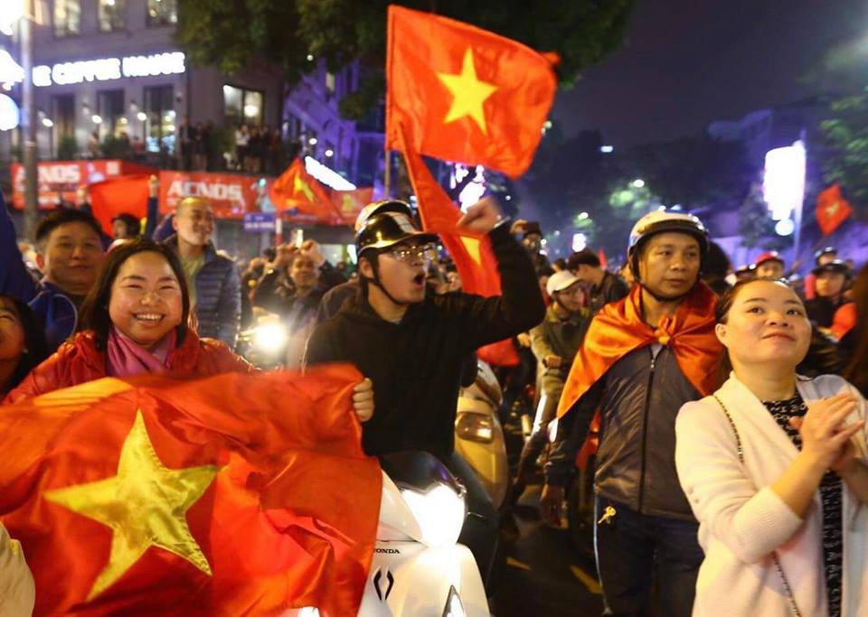 Cả nước vỡ òa với chiến tích lịch sử của U23 Việt Nam Cả nước vỡ òa với chiến tích lịch sử của U23 Việt Nam